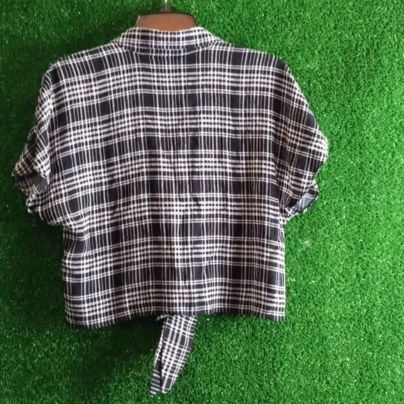 Aritzia Wilford free crop top - Picture 4 of 4